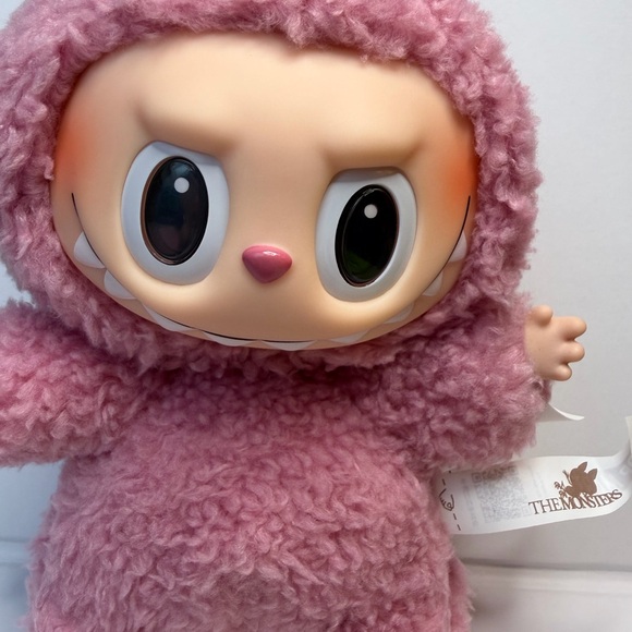 Pop Mart Lychee Pink Labubu Macaron NIB - Picture 2 of 8